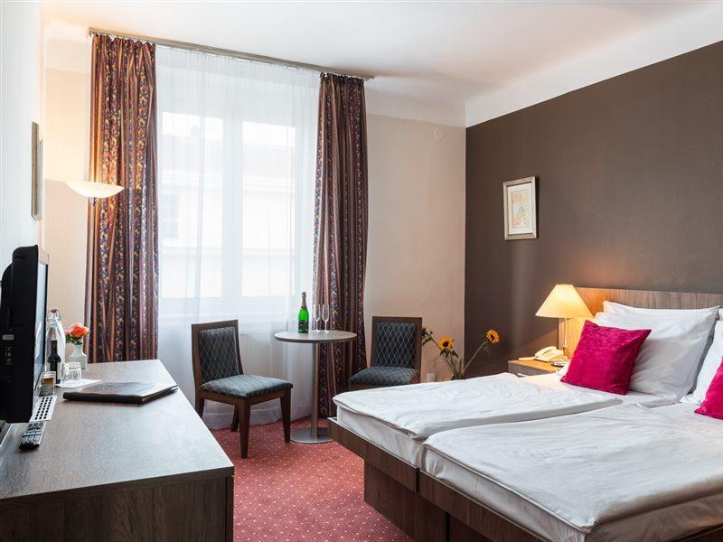 Hotel Harmony Prag Dış mekan fotoğraf