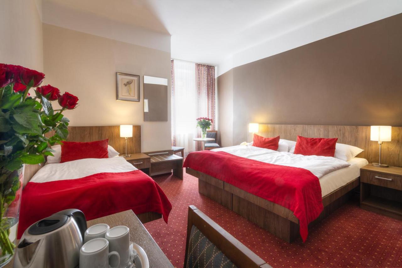 Hotel Harmony Prag Dış mekan fotoğraf