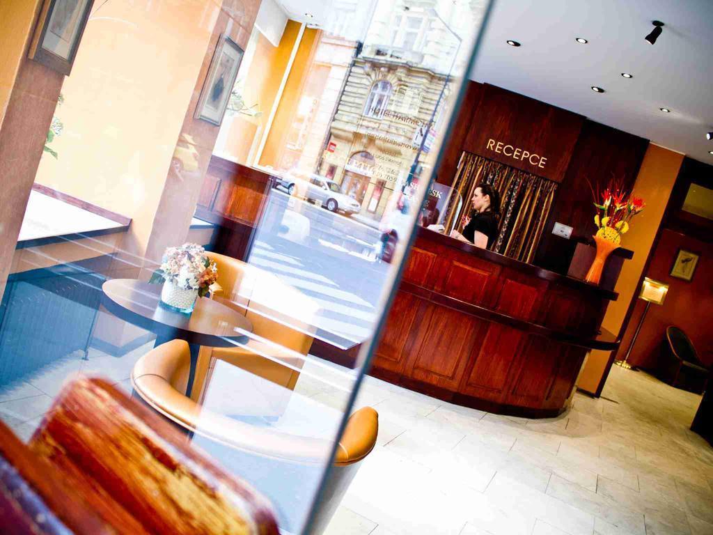 Hotel Harmony Prag Dış mekan fotoğraf