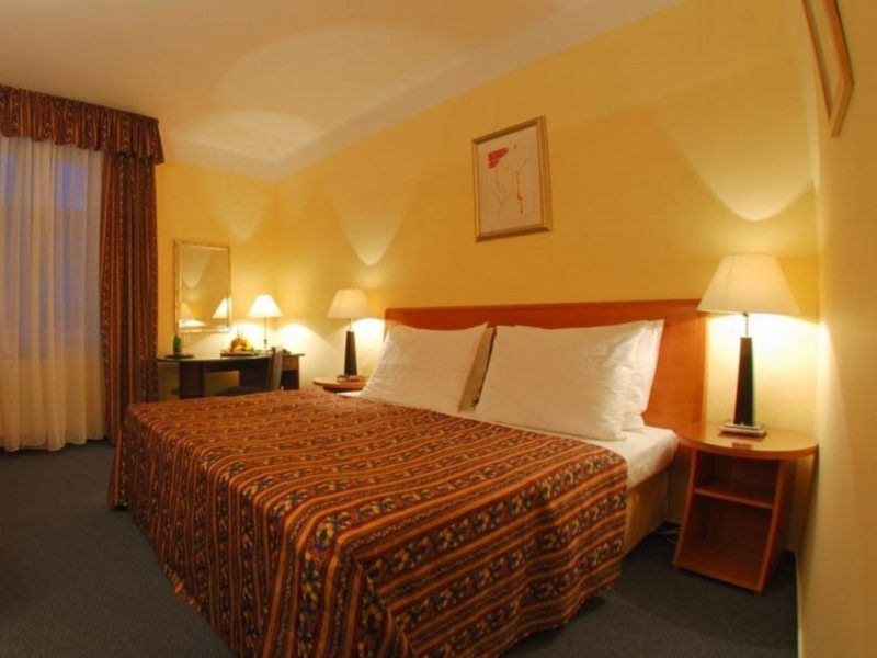 Hotel Harmony Prag Dış mekan fotoğraf
